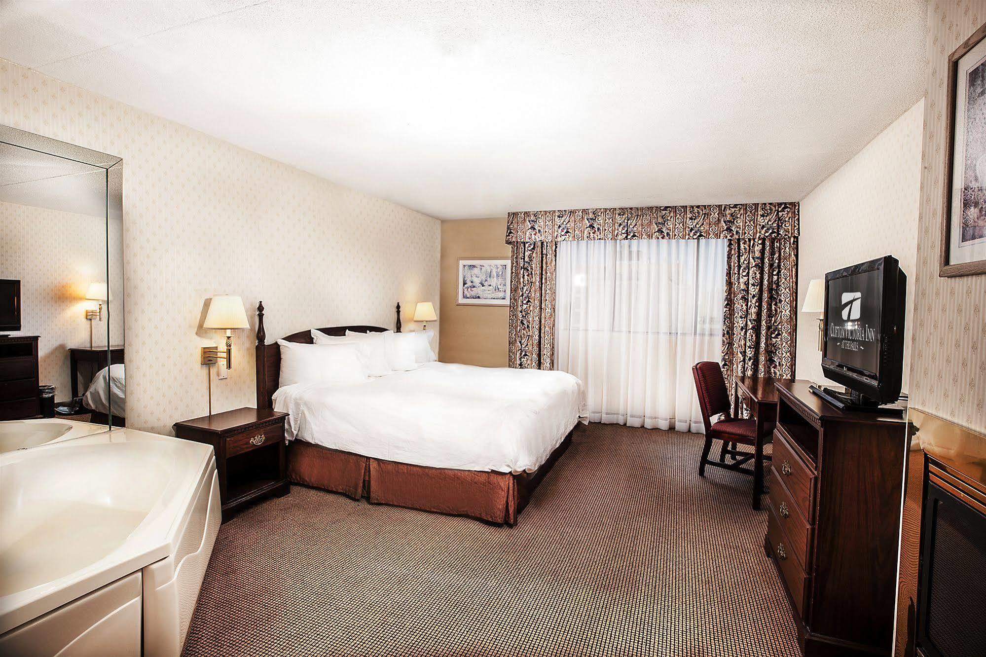 Clifton Victoria At The Falls Hotel Niagara